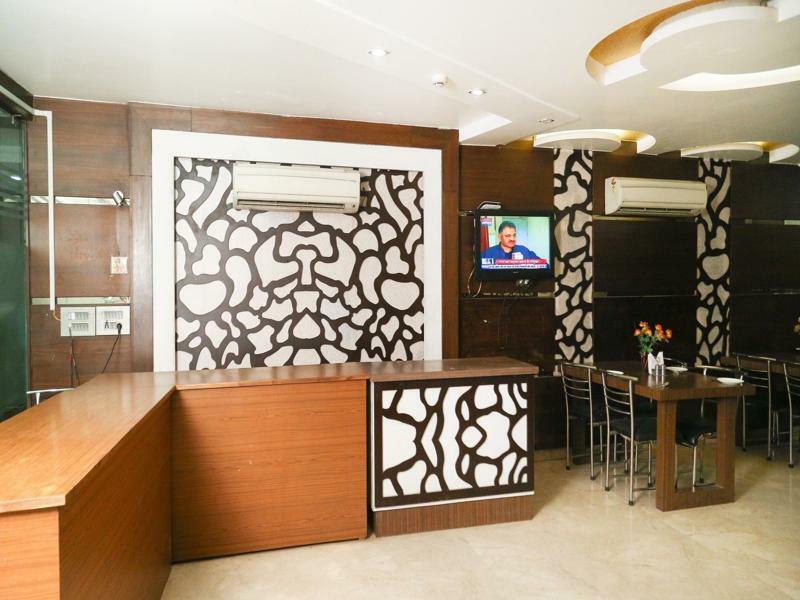 Fabhotel Plus Maniram Palace Agra  Bagian luar foto